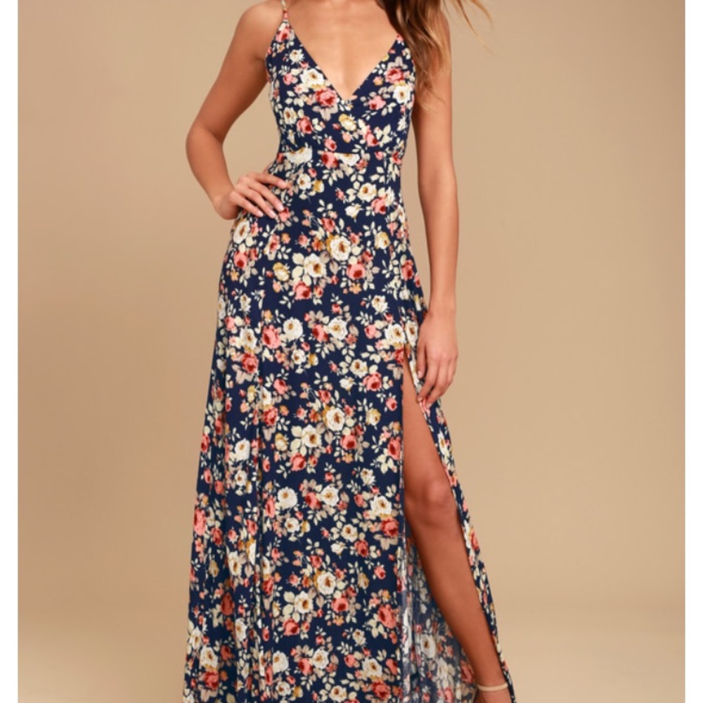 Lulus Navy Blue Maxi Dress w/ Coral and White 🌸